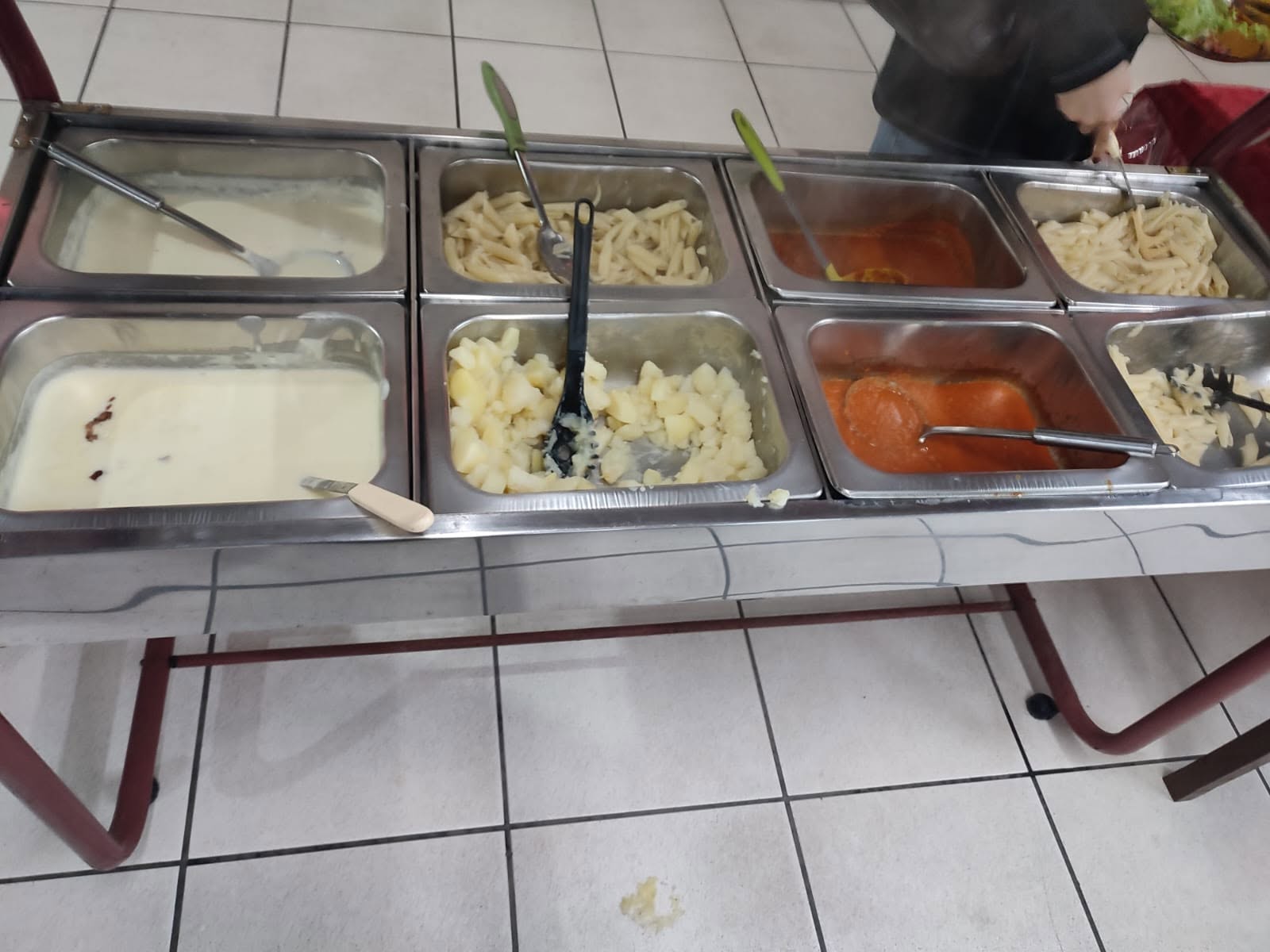 Participantes do almoço missionário da IBF Fragata